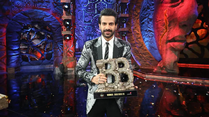 Bigg Boss 18 Winner: Karan Veer Mehra Lifts the Trophy After a Thrilling Finale